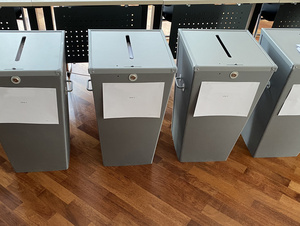 Wahlurnen